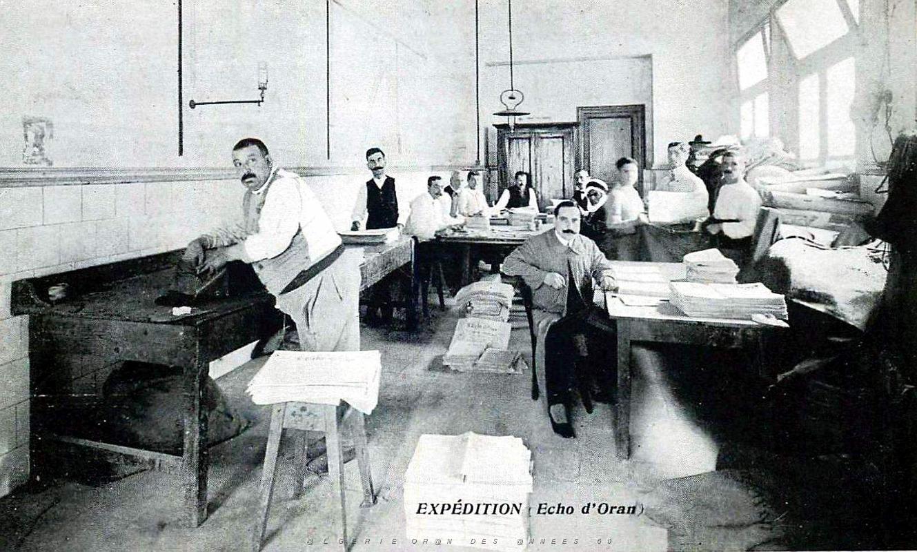 Oran - Rue de l'Hotel de Ville - Echo d'Oran - Expedition.jpg